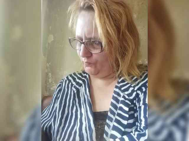 ForestLadyXL webcam