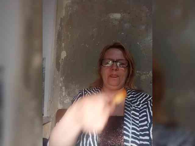 ForestLadyXL webcam