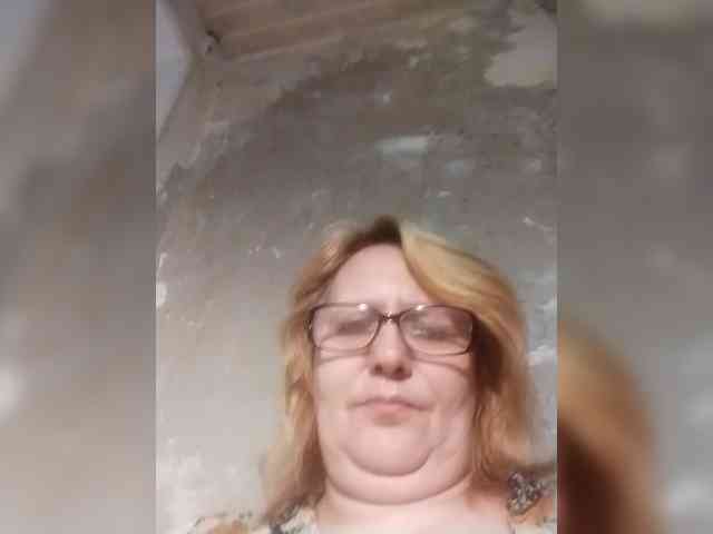 ForestLadyXL webcam