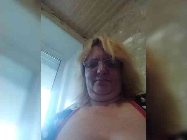 ForestLadyXL webcam