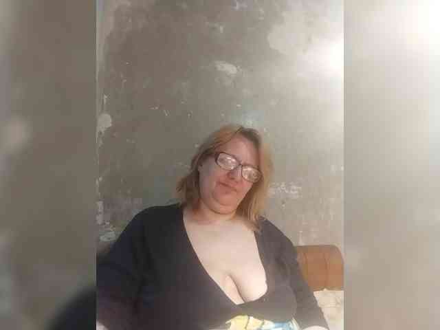 ForestLadyXL webcam