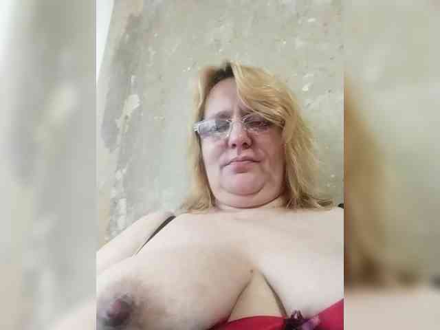 ForestLadyXL webcam