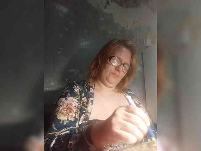 ForestLadyXL webcam