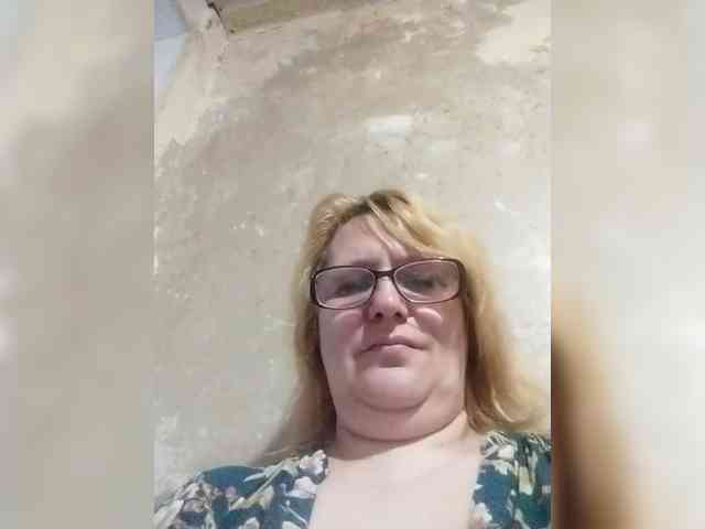 ForestLadyXL webcam