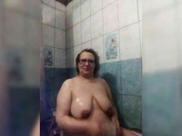 ForestLadyXL webcam