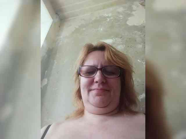 ForestLadyXL webcam