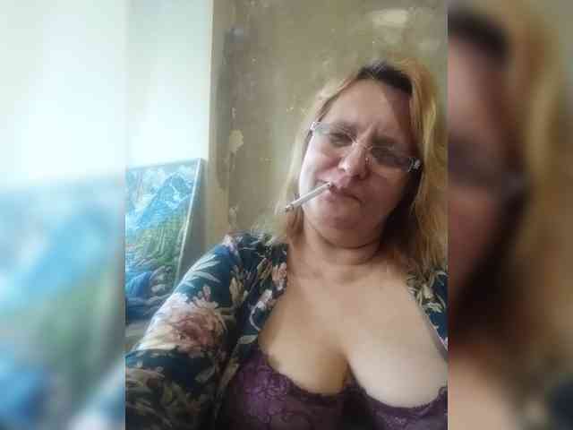 ForestLadyXL webcam