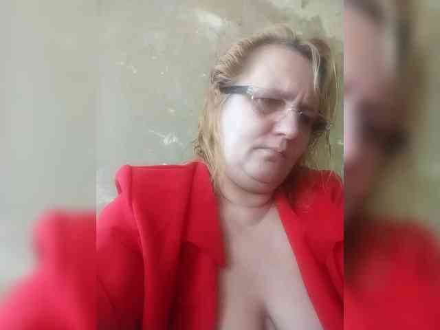 ForestLadyXL webcam
