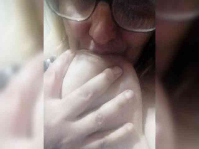 ForestLadyXL webcam
