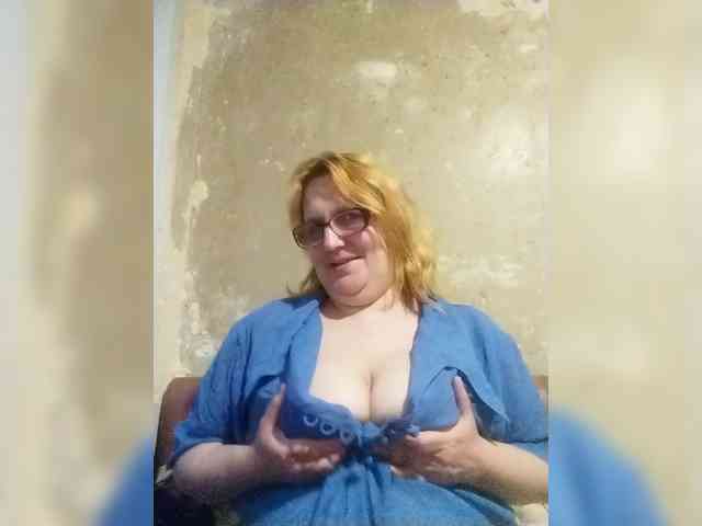 ForestLadyXL webcam