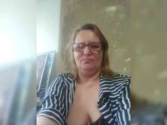 ForestLadyXL webcam