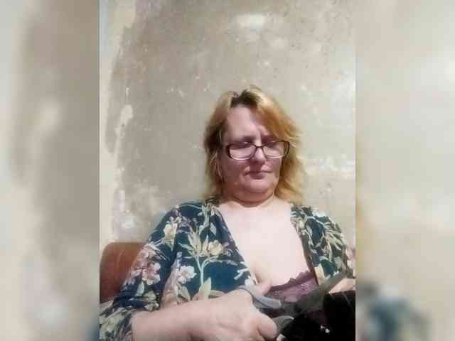 ForestLadyXL webcam