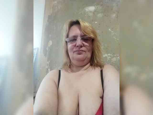 ForestLadyXL webcam