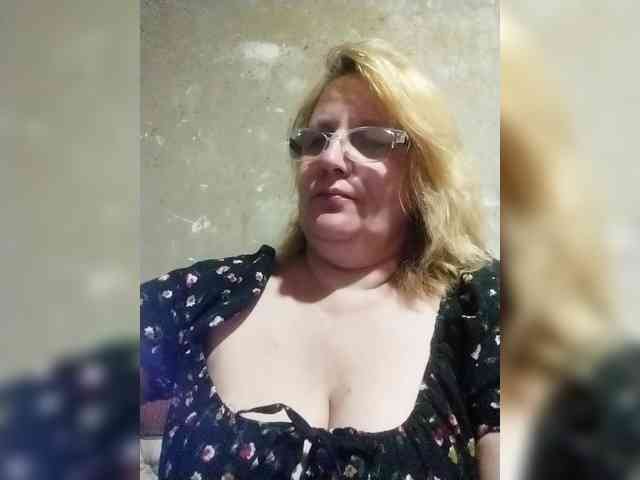 ForestLadyXL webcam