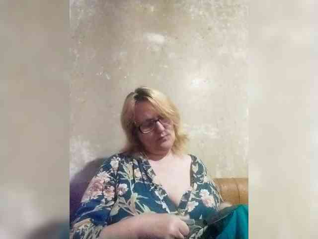 ForestLadyXL webcam