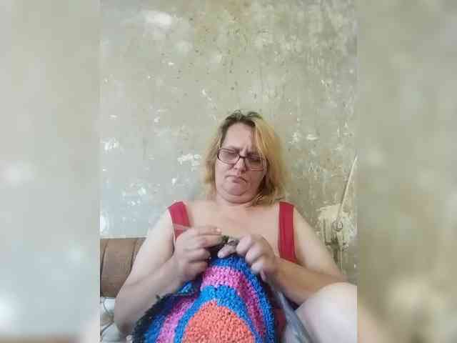 ForestLadyXL Live Webcam on BongaCams