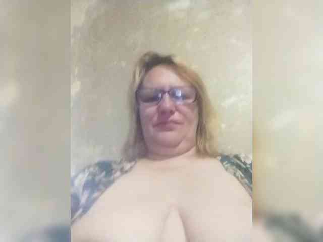 ForestLadyXL webcam