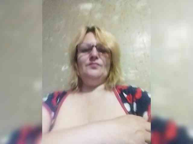 ForestLadyXL webcam