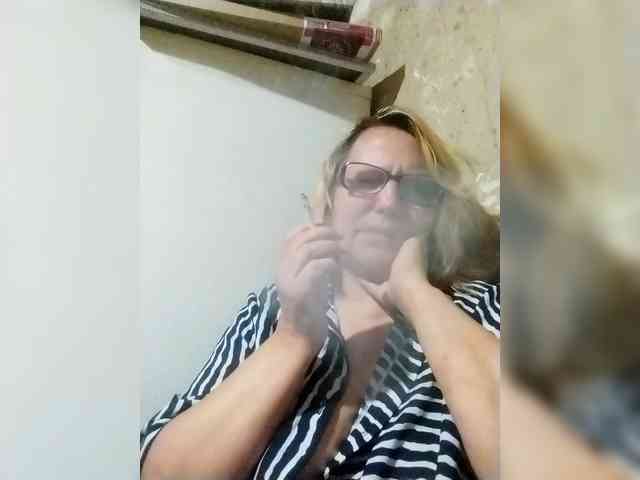 ForestLadyXL webcam