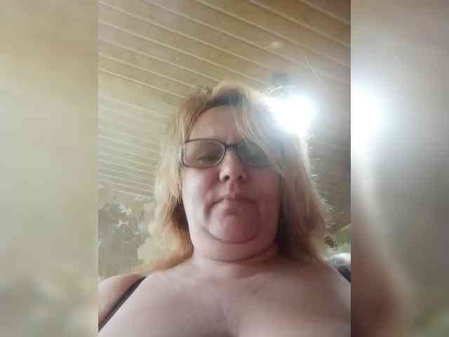ForestLadyXL webcam