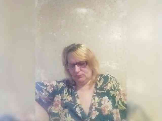 ForestLadyXL webcam