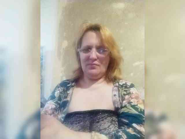 ForestLadyXL webcam