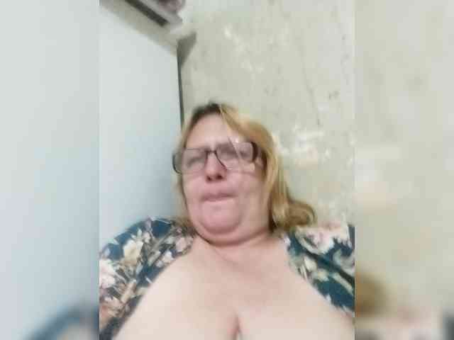 ForestLadyXL webcam