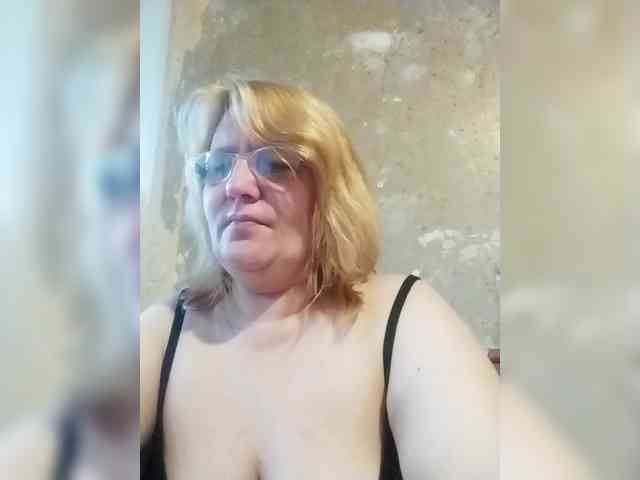 ForestLadyXL webcam
