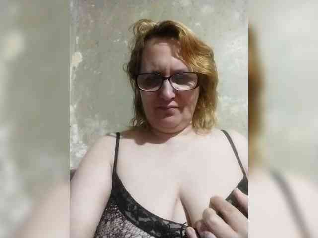 ForestLadyXL webcam