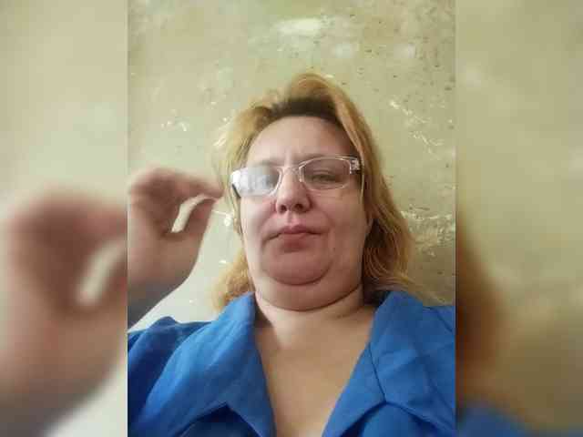 ForestLadyXL webcam