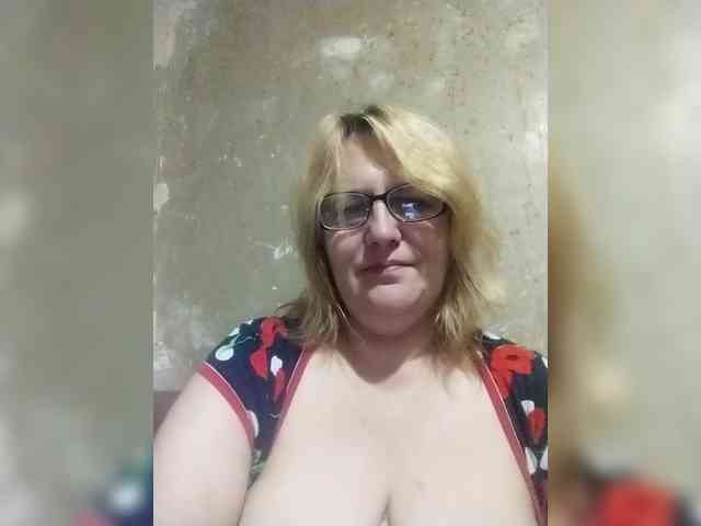 ForestLadyXL webcam