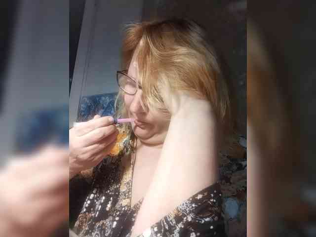 ForestLadyXL webcam