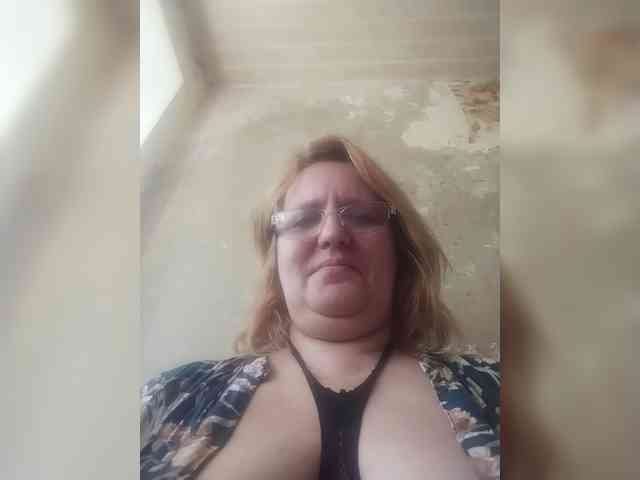 ForestLadyXL webcam