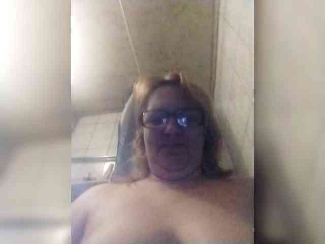 ForestLadyXL webcam