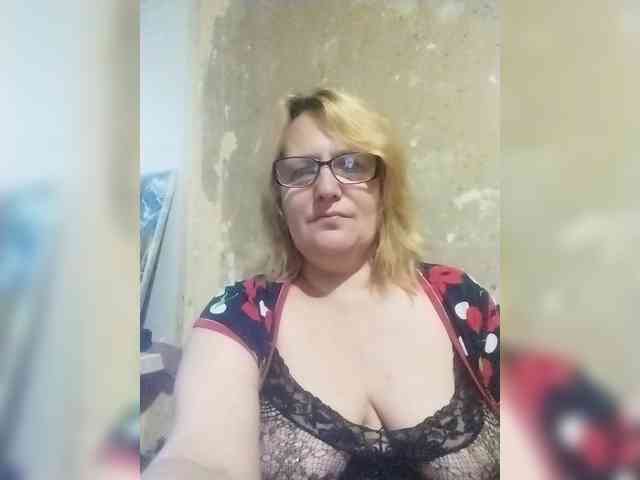 ForestLadyXL webcam