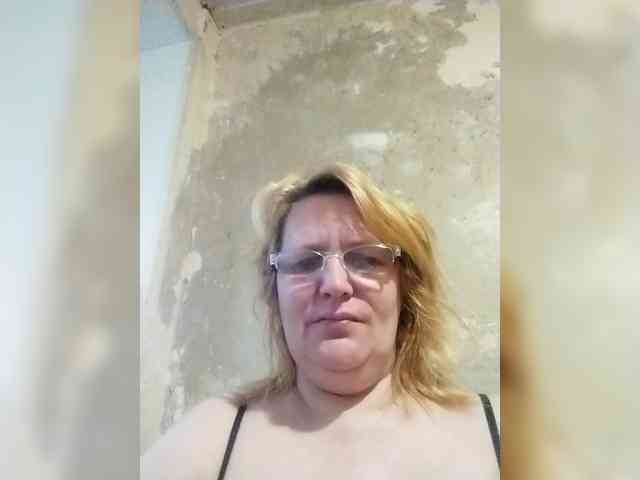 ForestLadyXL webcam