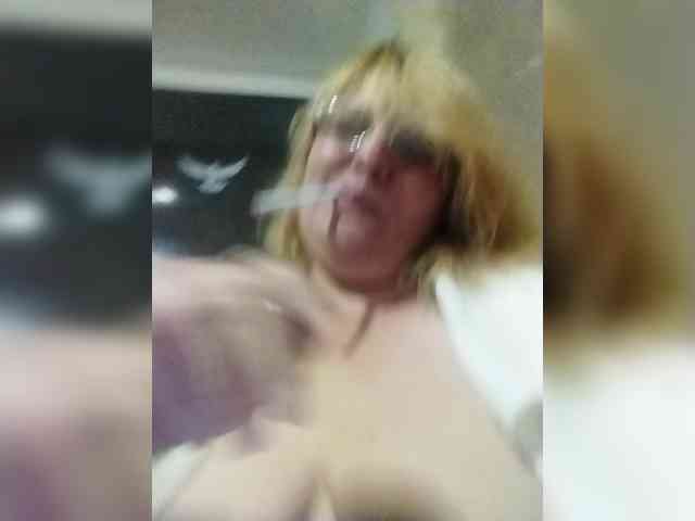 ForestLadyXL webcam