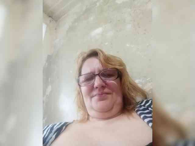 ForestLadyXL webcam
