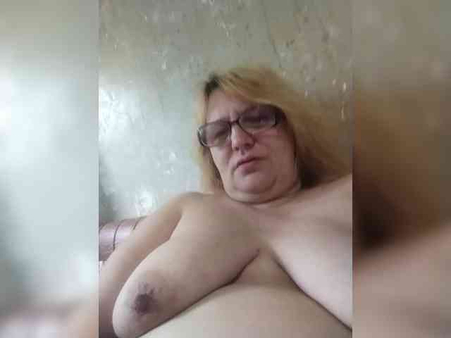 ForestLadyXL webcam