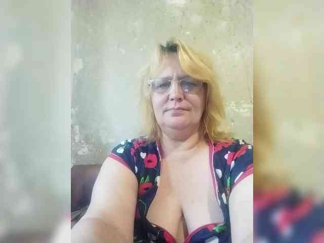 ForestLadyXL webcam