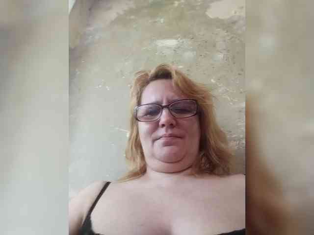 ForestLadyXL webcam