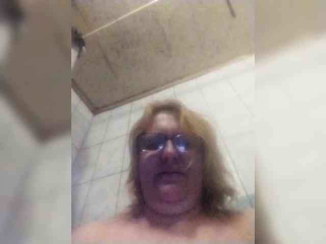 ForestLadyXL webcam