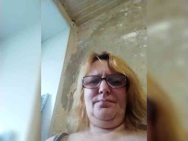 ForestLadyXL webcam