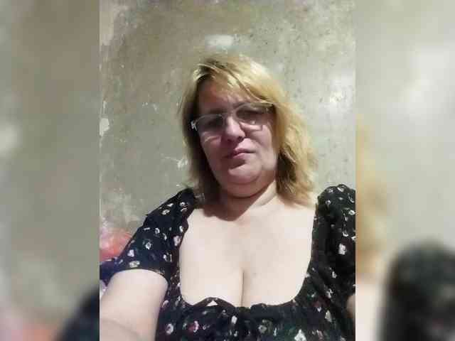 ForestLadyXL webcam