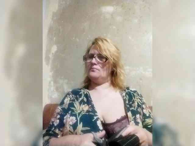 ForestLadyXL webcam