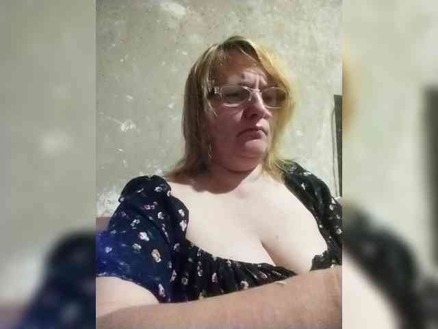ForestLadyXL webcam