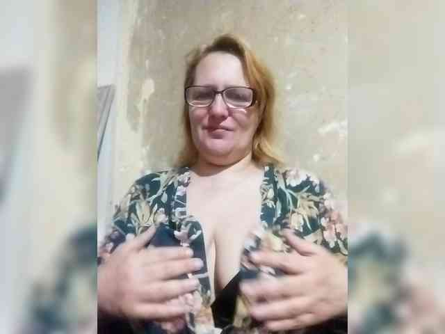 ForestLadyXL webcam