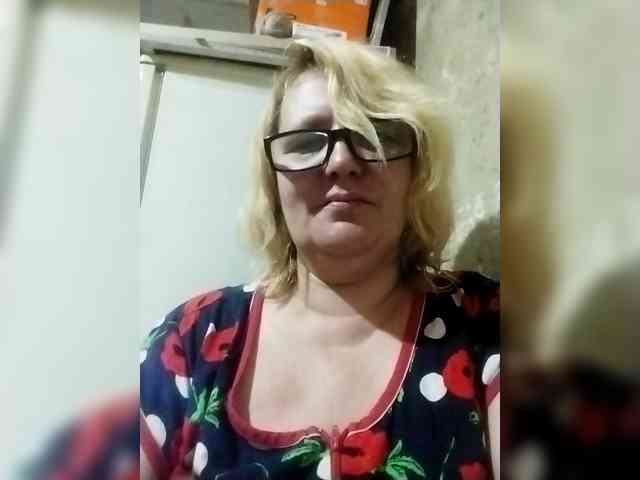 ForestLadyXL webcam