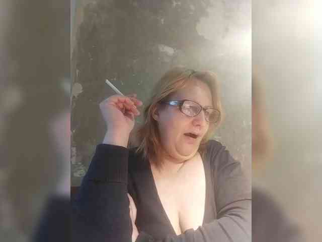 ForestLadyXL webcam