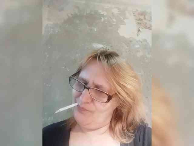 ForestLadyXL webcam